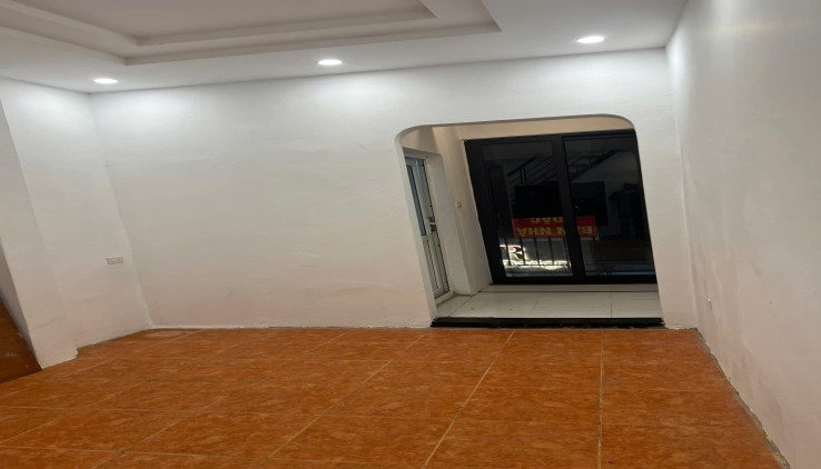 CHO THUÊ MBKD SPA, MI, NAIL, SỬA XE MÁY PHỐ TRUNG LIỆT ĐỐNG ĐA